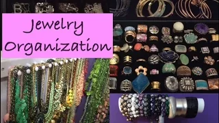 Jewelry Organization & Storage / Jewelry Collection: How To Organize Your Jewelry