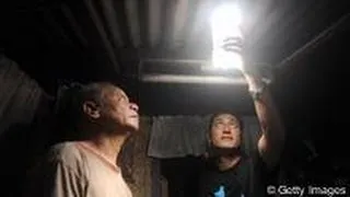 Philippines: Plastic Bottles go Solar | Global 3000