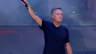 Awesome God : Michael W. Smith : Live from Budapest