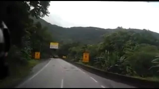 Caminhão sem freio na Serra de Santos. (Anchieta)