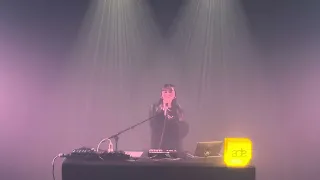 Kenya Grace - Strangers Live 4k at Melkweg Amsterdam 22/10/23