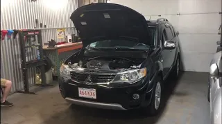 Замена свечей на Mitsubishi Outlander XL MIVEC 3,0, V6.