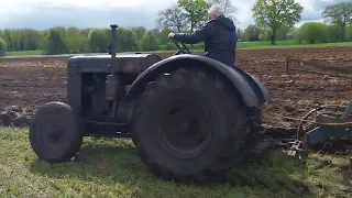 deutz F2M315 pflugen neuhausen wasserdeutz stahlschlepper