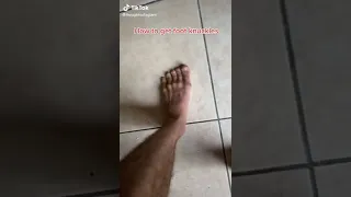 How to get foot knuckles