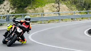 KTM 790 CHILL RIDING  |  Knee down on twisty road