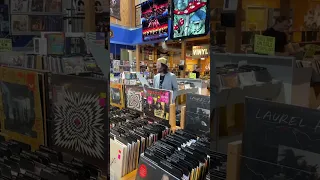 Vinyl Record Shopping with Keanu Reeves/Dogstar!