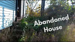 Abandoned House / Cemetery