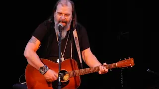 STEVE EARLE: Union God & Country