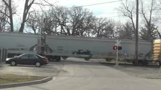 IC 1028 and CN 2672 with M342 at Turner Junction 3/11/12 HD