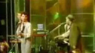 Depeche Mode - New Life (''Tops Of The Pops'' 1981)