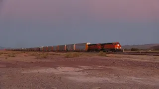 BNSF GE ES44C4 6997 At The Point of A Loaded Autorack Train in Newberry Springs, CA (July 2020)