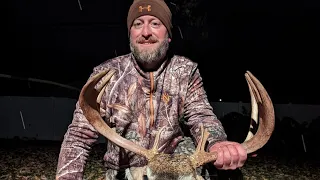 Bow hunting Western NY 2023 (big buck down) November 1st - The Rut is Ramping up.  hunted a buck bed