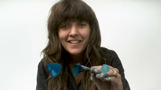 Courtney Barnett - Turning Green [Visualiser]