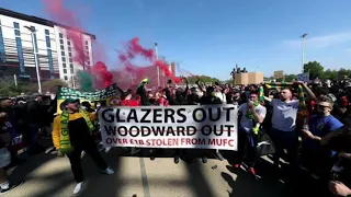 🔥 APOCALYPSE SCENES AT OLD TRAFFORD 😱 GLAZERS OUT PROTEST GET UGLY (MAN UNTD VS LIVERPOOL)