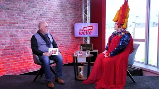 Die Martin Wacker Show - zu Gast Vikky Winchester die Regenbogenhummel