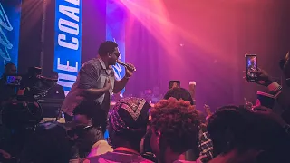 It gave us goosebumps! Wande Coal’s nostalgic performance of OLOLUFE at Trace Live was so beautiful