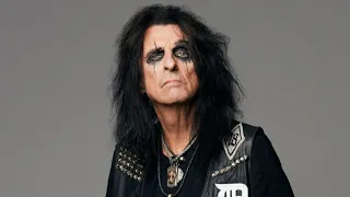 Alice Cooper • The Tennessee Theatre Knoxville, TN • Too Close For Comfort Tour • 5/13/2023