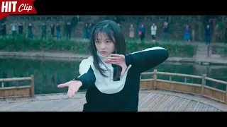 Gosh😱 The girl's Chinese martial art is so gooood!! Her Tai Chi is invincible on the arena