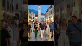 Jeff Bezos and Lauren Sanchez sightseeing in Croatia. Hot couple? #jeffbezos #laurensanchez #shorts