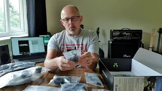 Axial Capra Build Series - Part 2, Unboxing