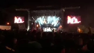 Weezer - Pork And Beans @ Amnesia Rockfest 2014 - Montebello