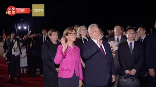 Xi Jinping receives warm welcome in Budapest