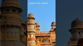 10 Royal Forts In India...