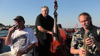 DET VAR PÅ CAPRI JEG SÅ HENDE KOMME, WHILE CRUISING WITH The Scandinavian Rhythm Boys - August 2020