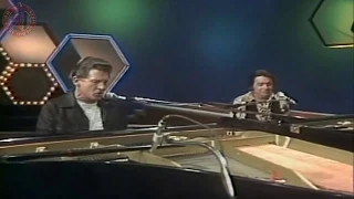 Jerry Lee Lewis And Mickey Gilley medley Hits 1978