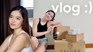 VLOG - Going to a wedding, Badminton and Food trip with friends 📦🍣🏸⎜Tin Aguilar