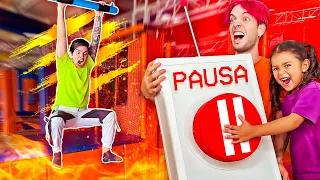 EL PAUSE CHALLENGE MÁS EXTREMO CON UN CONTROL GIGANTE POR 24 HORAS !!