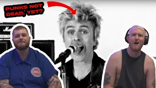 Metal Vocalists react to ‘Green Day - Look Ma, No Brains! (Official Music Video)’