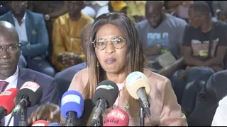 Zahra Iyane Thiam: "YAW n'est experte que sur les réseaux sociaux et les menaces, Barth n'est pas...