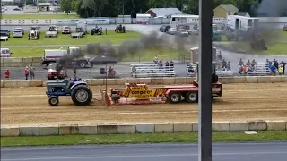 9,500 LB FarmStock  Shenandoah County Tractor pulling 2018 (results below)