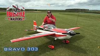 Extreme Flight Extra 104 Extra 300 V2 - Freestyle Masters 2021- Knock Out Round 1 - Dani G