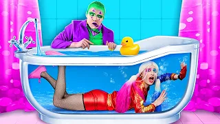 Trucos de baño ¡Harley Quinn VS Joker! Sobrevivir en el baño por 24 horas *Baño transformado por 1$.