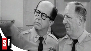 Sgt. Bilko / The Phil Silvers Show (2/5) Bilko Orders Hairpins & Chewing Gum (1955)