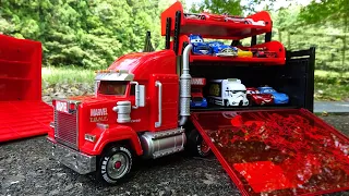 48 types of minicars ☆ Stored in blue cleanup convoys, Marvel trucks, and McQueen trailers!