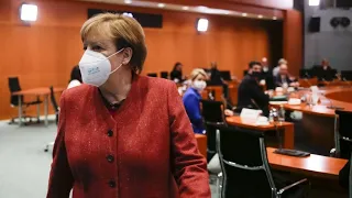 Merkel: Pandemie wird uns den ganzen Winter beschäftigen
