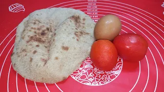 عندك رغيف عيش🫓 وبيضه 🥚و طمطمايه🍅 اوعي تفوتك الوصفه دي اقسم بالله فظيعه السهل الممتنع 👌هتقومي تعمليها