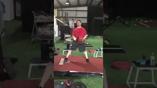 Drive Leg Mechanics of 100mph Pitcher