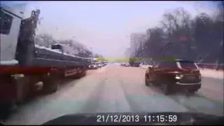 Подборка самых страшных аварий во всем мире (part 14) - Car Crash Compilation 2013 NEW