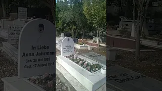 Собралась вроде как на прогулку, а попала на кладбище.  Алания, Турция декабрь 2023 год