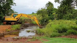 Limpeza de represa