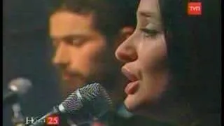 Pascuala canta a Violeta en Hora 25 de TVN