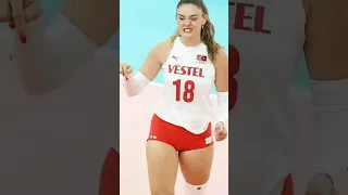 zehra gunes❤melissa vargas friendship😂 funny moments #shorts #volleyball #zehragüneş #melissa