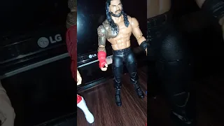 AEW Unmatched series 6 Owen Hart and WWE Elite series 103 Roman Reigns figure review!!!!
