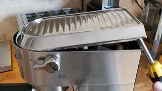 How to fix a dripping / leaking delonghi espresso ec685 / ec680 machine