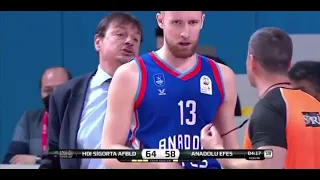 Afyon Belediyesi - Anadolu Efes Ergin Ataman farklı skoru engellemek için sahaya giriyor GERGİN SHOW