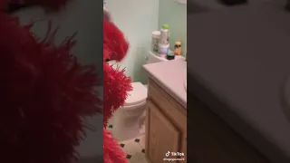 Elmo angry